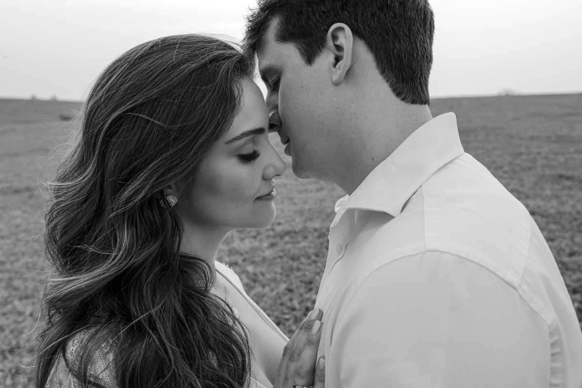 ensaio précasamento fotografia de casamento decoração de casamento noiva noivas Presidente Prudente Pirapozinho fotografosp prewedding vestido de noiva buque de noiva casamento no campo