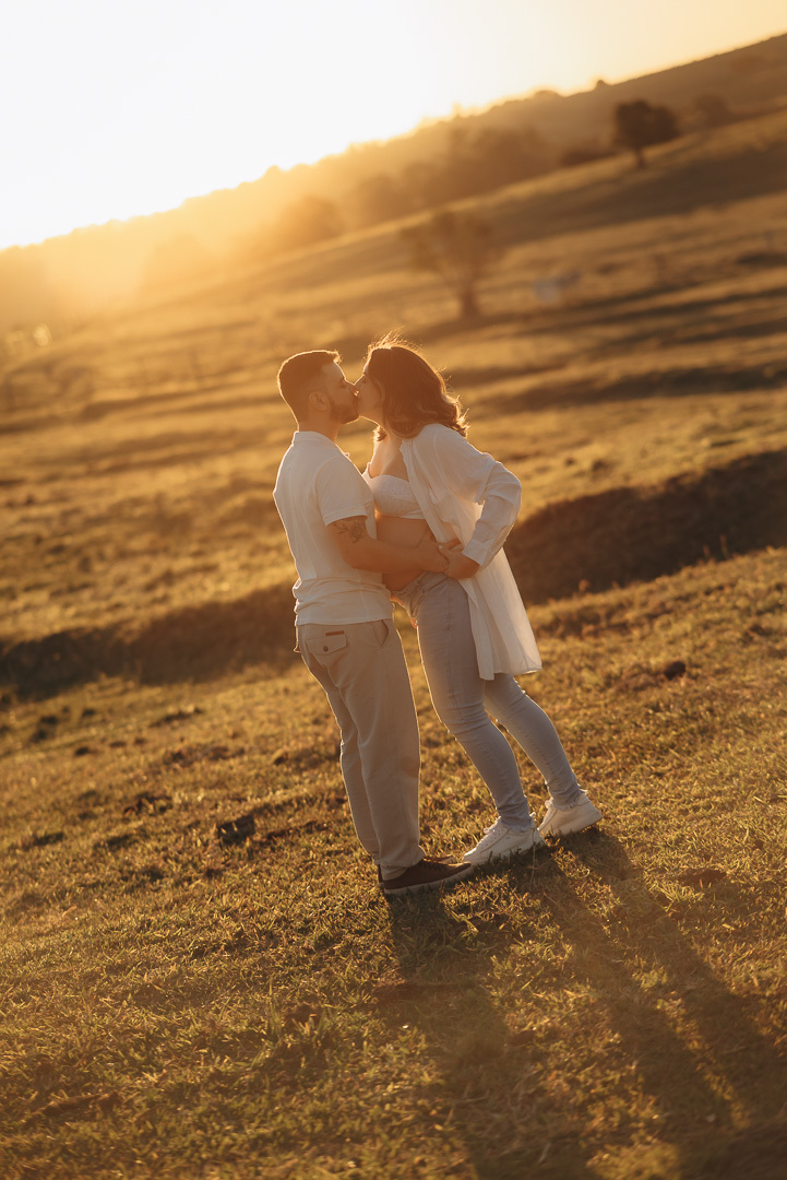 ensaio gestante campo externo fotos gravida Presidente Prudente mae de menino fotos familia 