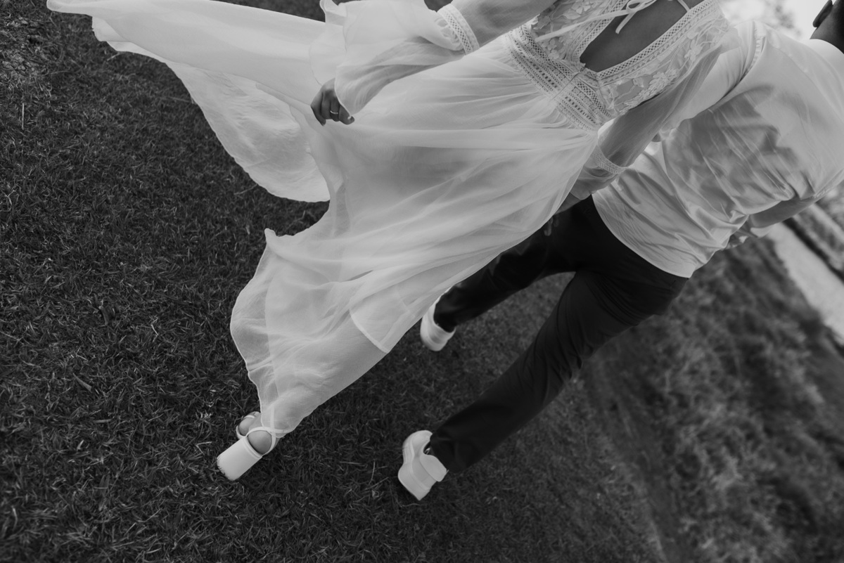 ensaio precisamente na cabana fotografo de casamento ensaio pre casamento prewedding wedding noiva noivas vestido de noiva casamento no campo Pirapozinho Presidente Prudente 