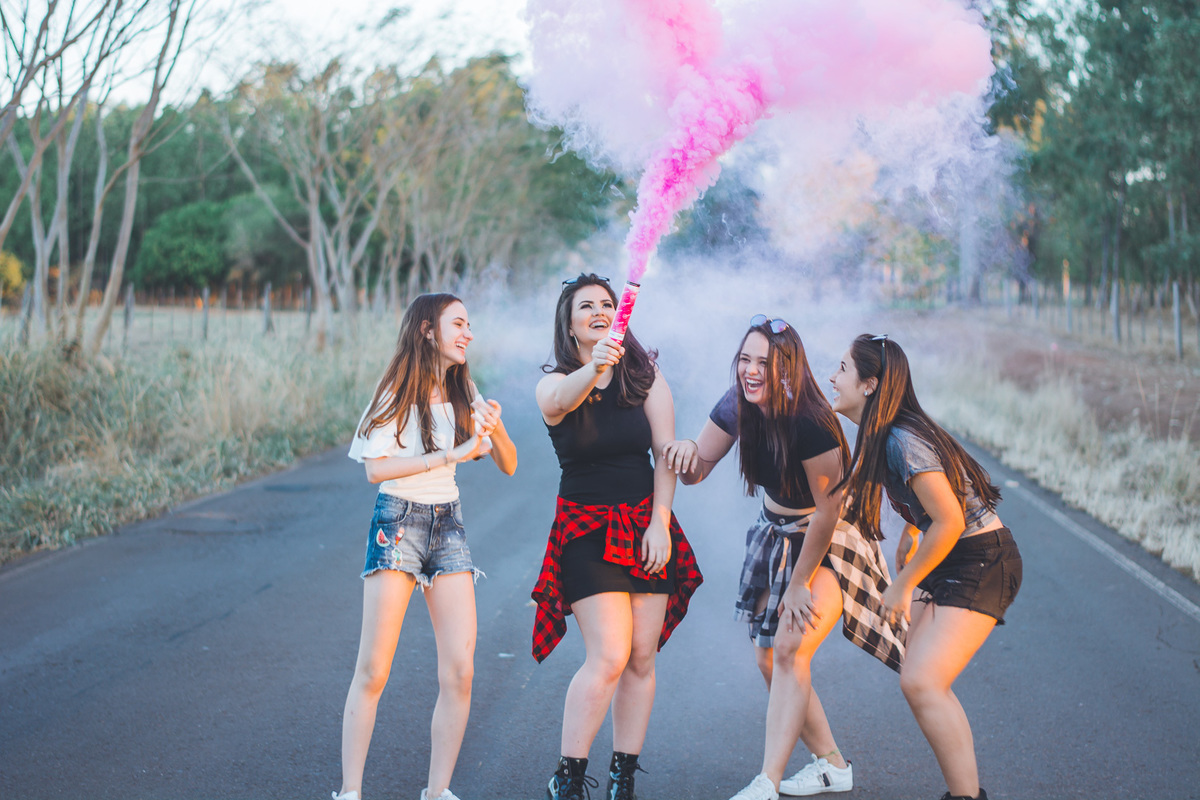 ensaio externo feminino 15 anos fim de tarde fotos sunset retrato criativo fotografico