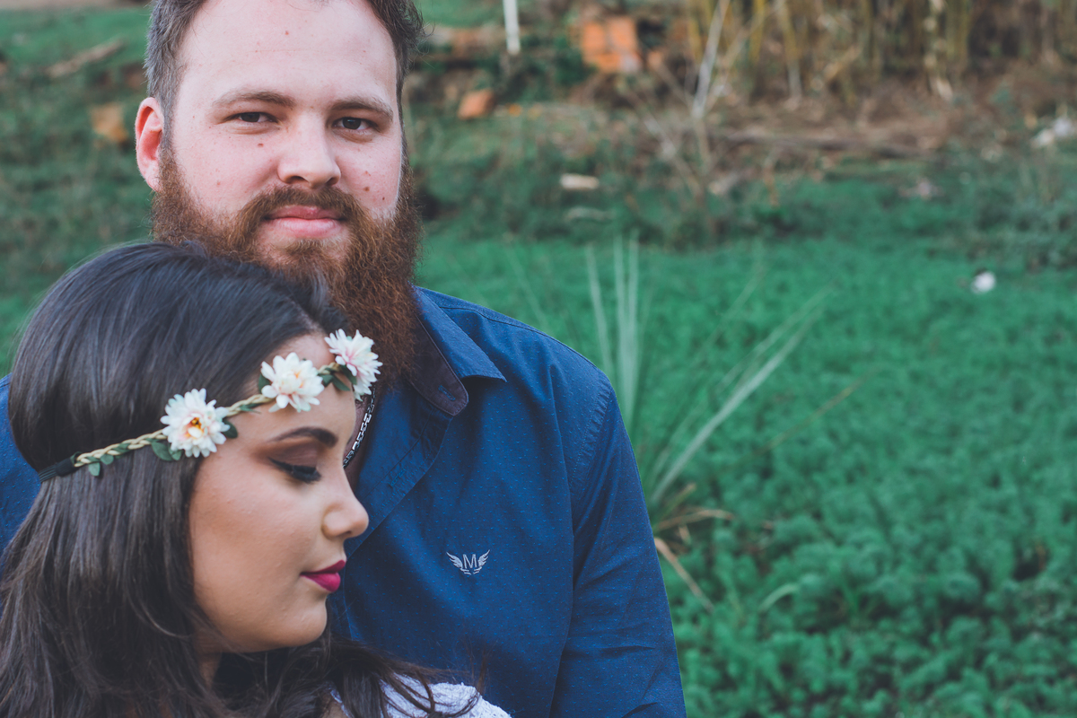 ENSAIO EXTERNO FOTOGRAFIA CASAL NOIVOS PEDREIRA RETRATO POSES CASAL