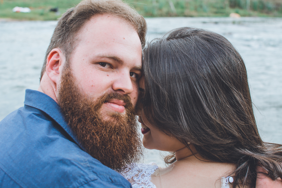 ENSAIO EXTERNO FOTOGRAFIA CASAL NOIVOS PEDREIRA RETRATO POSES CASAL