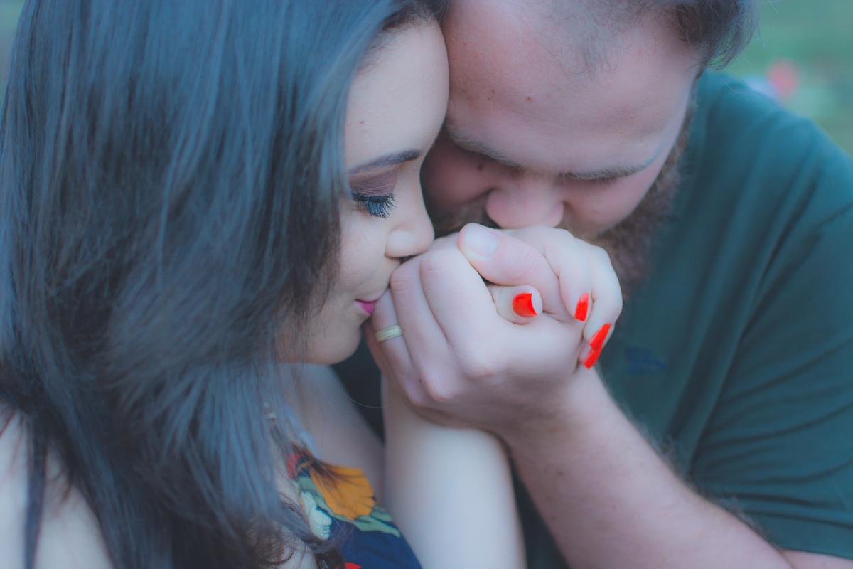 ENSAIO EXTERNO FOTOGRAFIA CASAL NOIVOS PEDREIRA RETRATO POSES CASAL