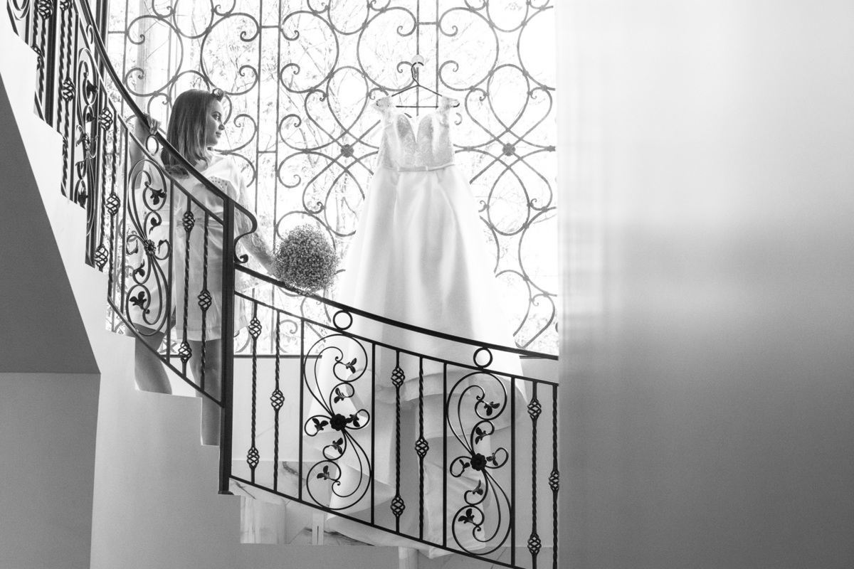 FOTOGRAFIA CASAMENTO NOIVA MAQUIAGEM NOIVO BARBEARIA EMOÇÃO CASAMENTO FOTOS CRIATIVAS FOTOS DA IGREJA CASAL WEDDING FOTOS DA FESTA DE CASAMENTO CASAL NO FINAL DA FESTA FOTOS DEPOIS DA IGREJA 