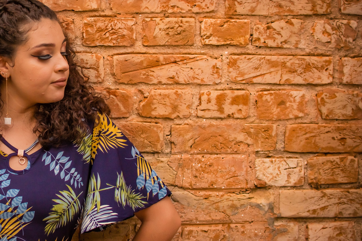 ENSAIO FOTOGRAFICO EXTERNO ANIVERSARIO 15 ANOS FOTOS COM FAMILIA E ENSAIO DE RETRATOS E POSES FOTOS 