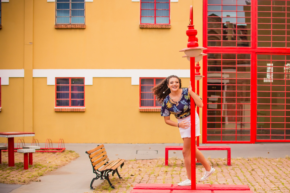 ENSAIO FOTOGRAFICO EXTERNO ANIVERSARIO 15 ANOS FOTOS COM FAMILIA E ENSAIO DE RETRATOS E POSES FOTOS 