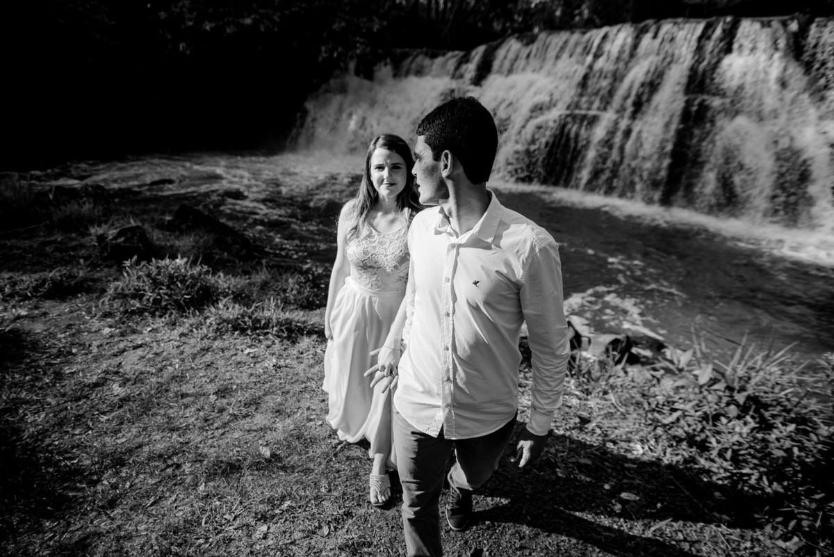 ensaio externo pré casamento pré-wedding fotografia de casamento 