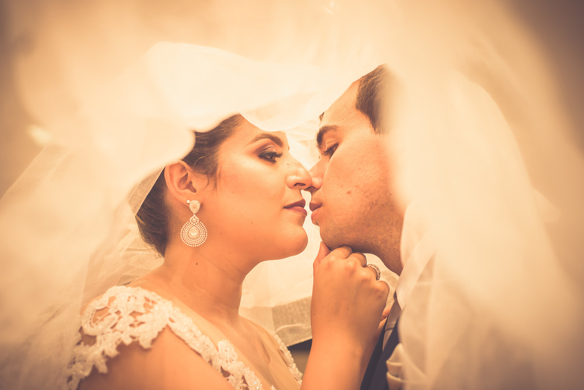fotografia de casamento fotos de casal ensaio vestido de noiva casamento noivas noiva 