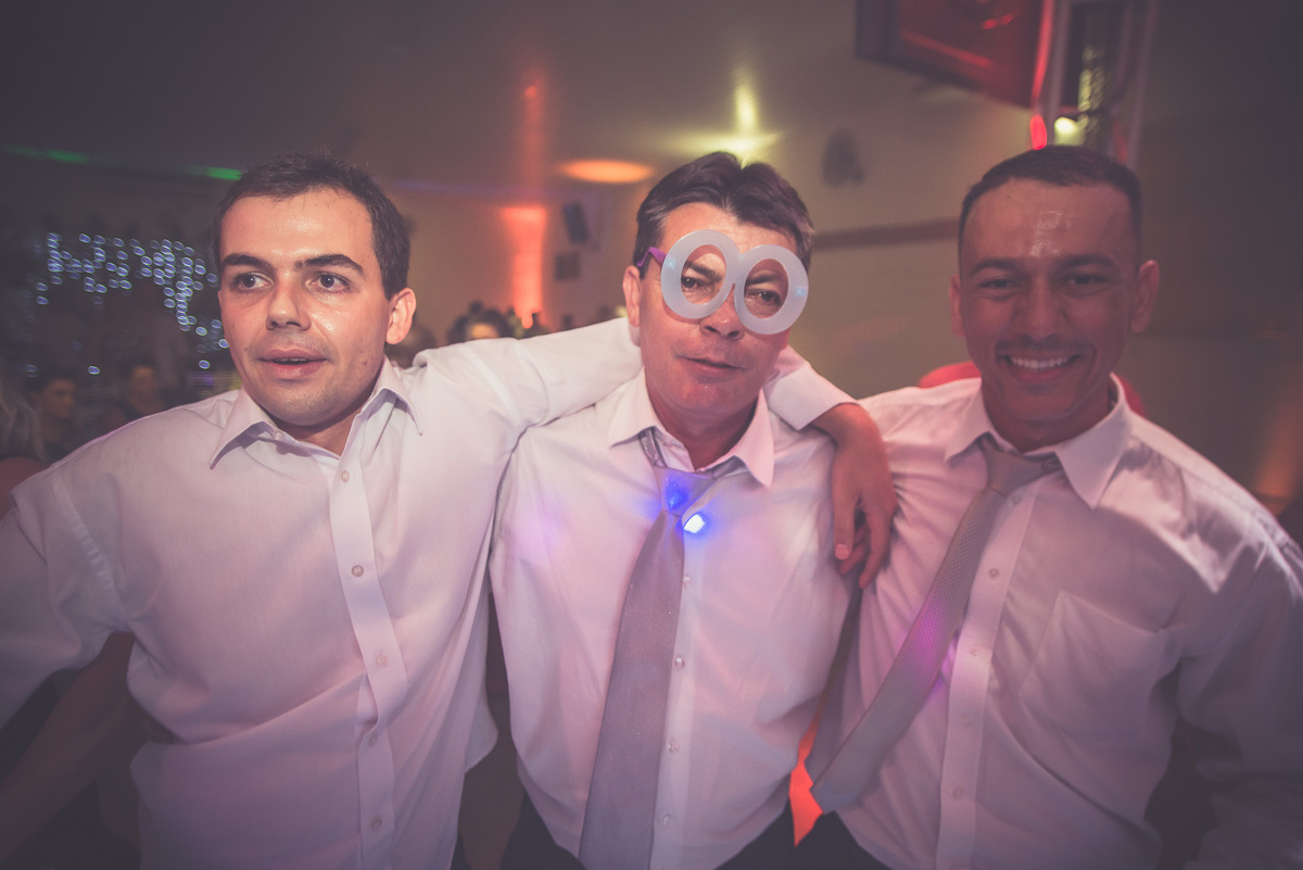 fotografia de casamento fotos de casal ensaio vestido de noiva casamento noivas noiva 