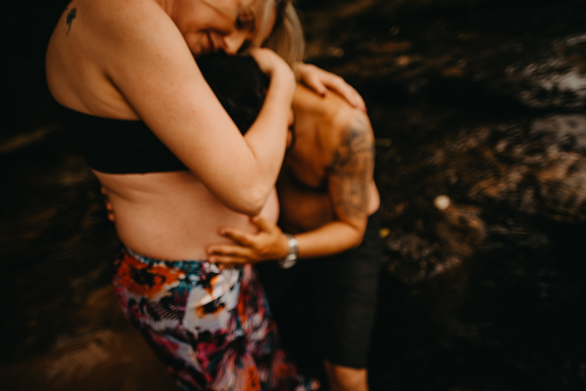 Ensaio gestante fotos gravidas gestação fotografia ensaio criativo fotos cachoeira mamãe de primeira viagem