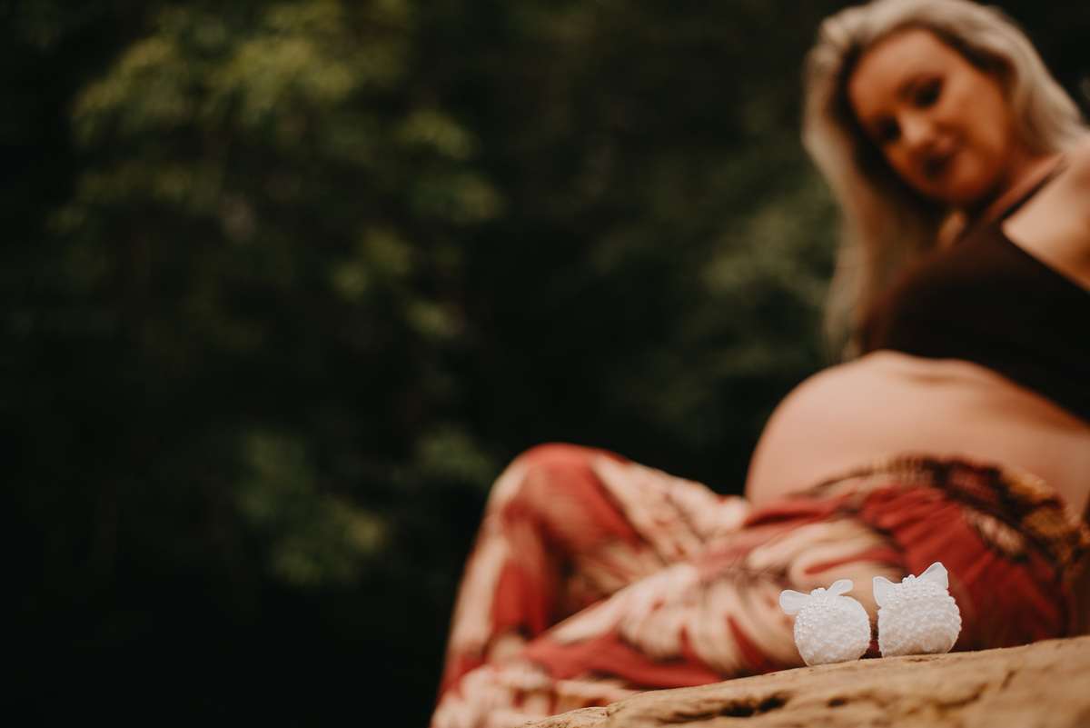 Ensaio gestante fotos gravidas gestação fotografia ensaio criativo fotos cachoeira mamãe de primeira viagem