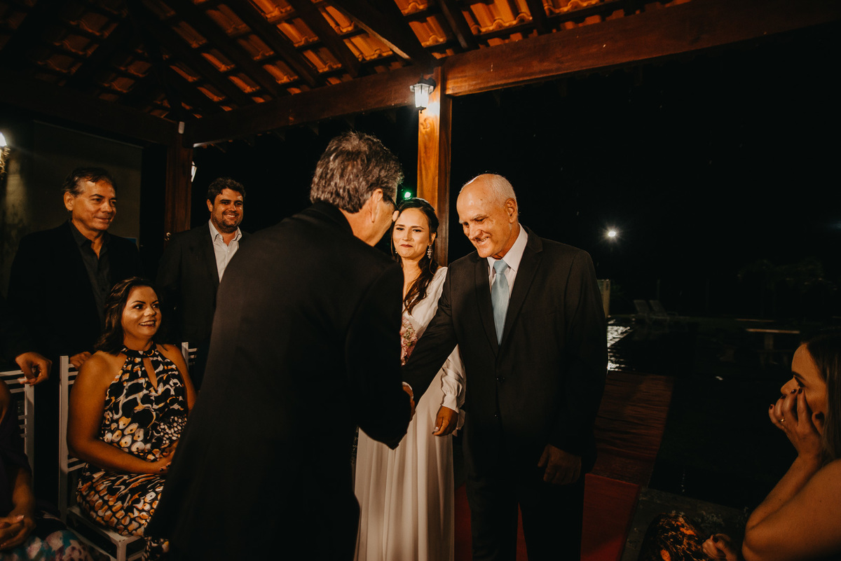 casamento externo casamento na praia casal vestido de noiva fotografo de casamento noivado ensaio casal prewedding 