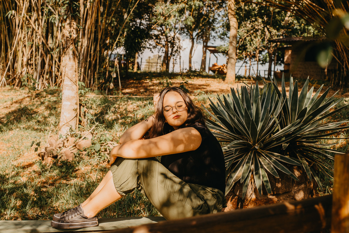 ensaio fotográfico feminino fotografia 15 anos debutante fotos ensaio criativo pirapozinho são paulo ensaio externo15 