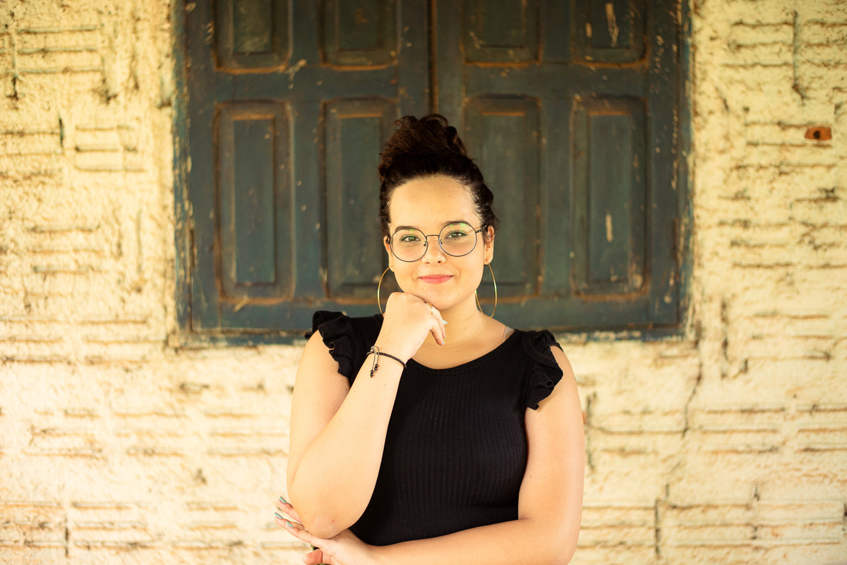 ensaio fotográfico feminino fotografia 15 anos debutante fotos ensaio criativo pirapozinho são paulo ensaio externo