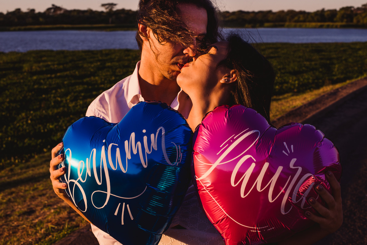 ensaio gestante revelação mamãe fotografia ensaio externo casal foto