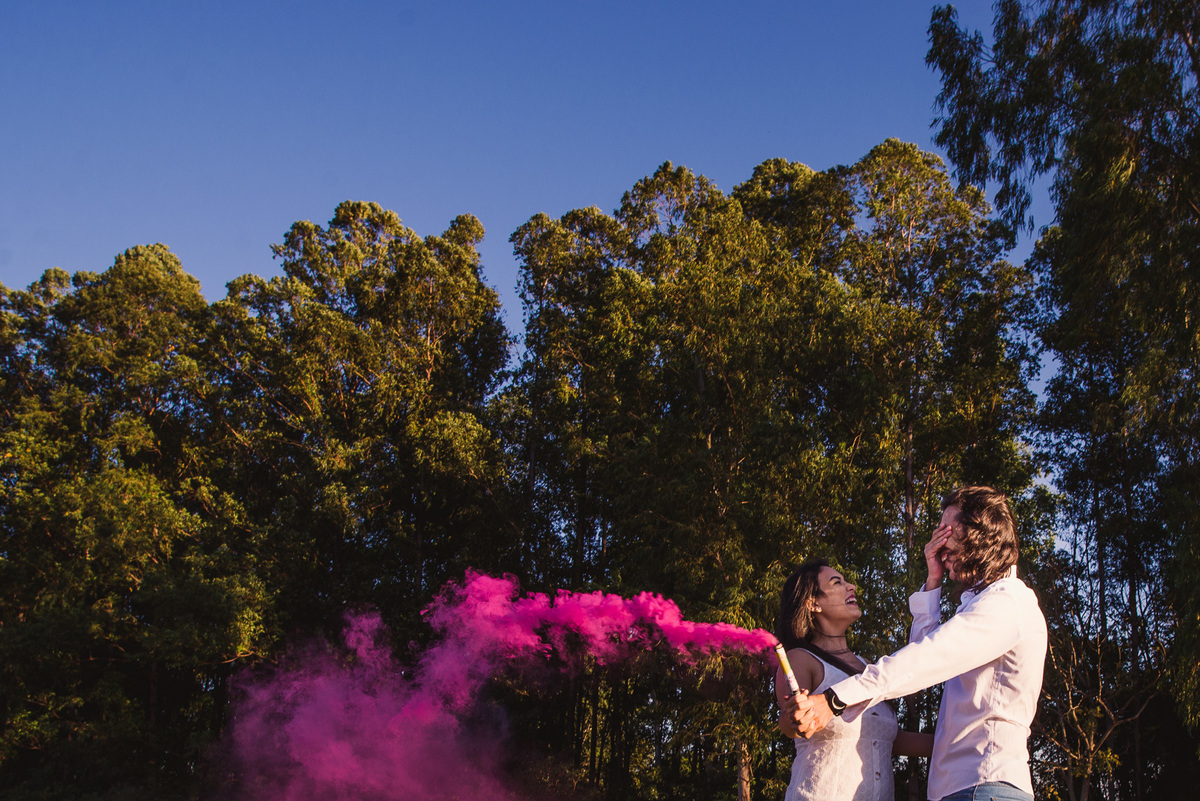 ensaio gestante revelação mamãe fotografia ensaio externo casal foto