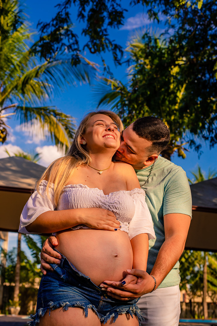ensaio fotografico gestante mamãe fotos de gravida pirapozinho ensaio de casal externo foto gestação