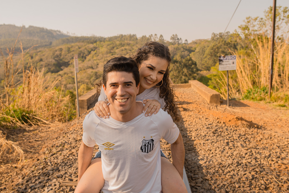fotografia de casamento ensaio prewedding fotos de casal parana pirapozinho presidente prudente fotografo de casamento ensaio morro estrada de ferro maua da serra 