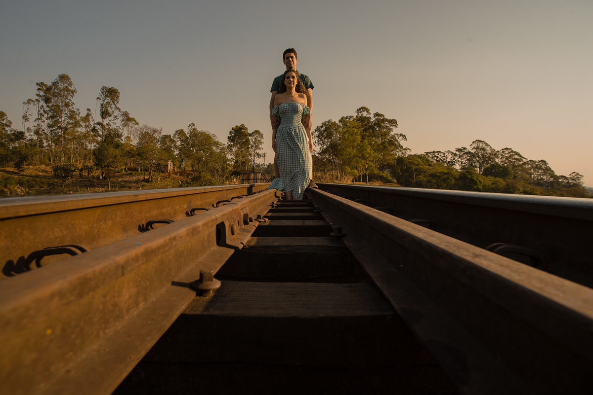 fotografia de casamento ensaio prewedding fotos de casal parana pirapozinho presidente prudente fotografo de casamento ensaio morro estrada de ferro maua da serra 