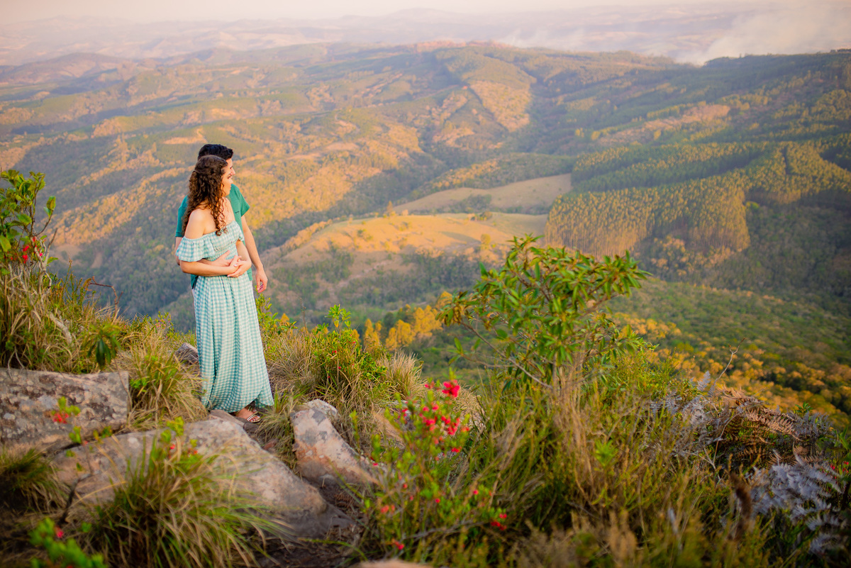 fotografia de casamento ensaio prewedding fotos de casal parana pirapozinho presidente prudente fotografo de casamento ensaio morro estrada de ferro maua da serra 