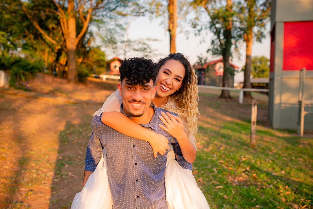 ensaio prewedding fotos de casamento noivas noivado casamento fotografo pirapozinho presidente prudente fotos de casal ensaio de casal