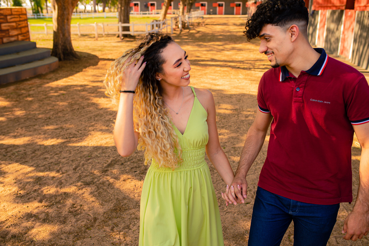 ensaio prewedding fotos de casamento noivas noivado casamento fotografo pirapozinho presidente prudente fotos de casal ensaio de casal