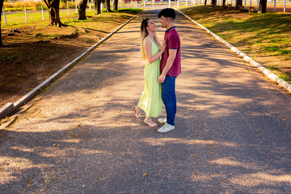 ensaio prewedding fotos de casamento noivas noivado casamento fotografo pirapozinho presidente prudente fotos de casal ensaio de casal