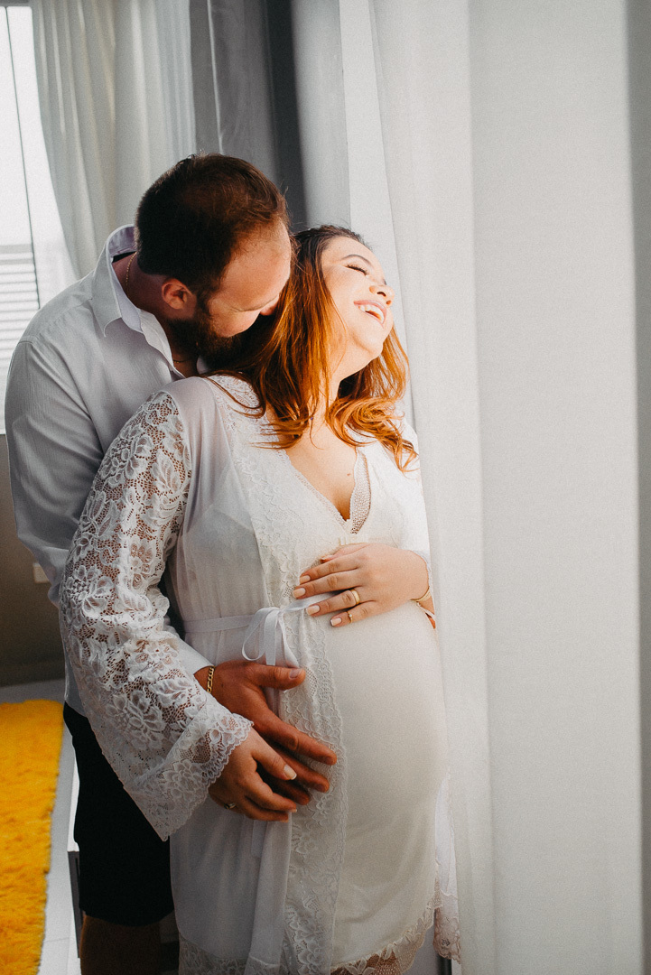 ensaio gestante dentro de casa fotografia gravida mamae de primeira viagem fotos ensaio fotografico pirapozinho presidente prudente fotografo
