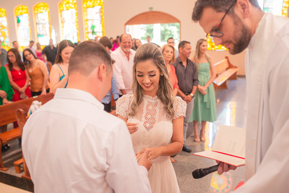 fotografia de casamento casamento campo fim de tarde noivos wedding pirapozinho casamento durante o dia miniwedding