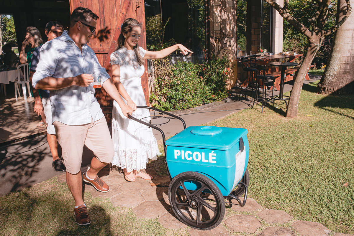 fotografia de casamento casamento campo fim de tarde noivos wedding pirapozinho casamento durante o dia miniwedding