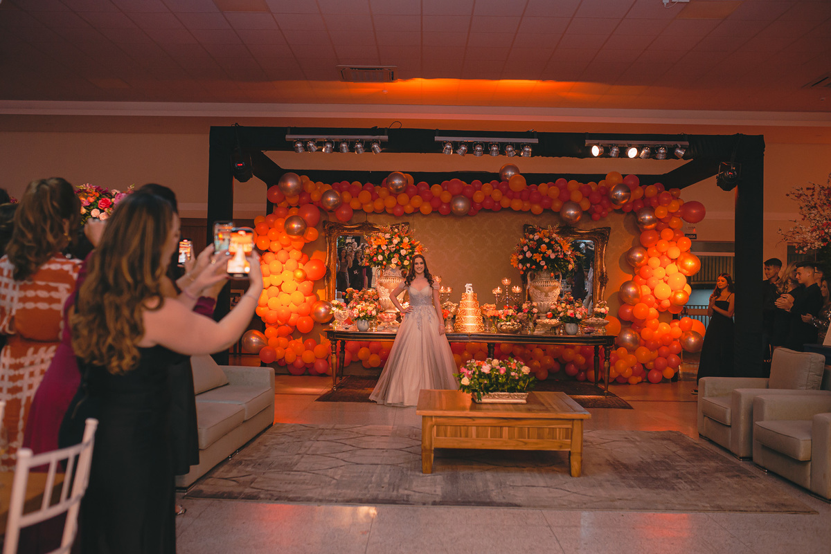 fotografia 15 anos ensaio debutante vestido debutante decoração festa maquiagem 15 anos fotos festa ensaio feminino ensaio externo