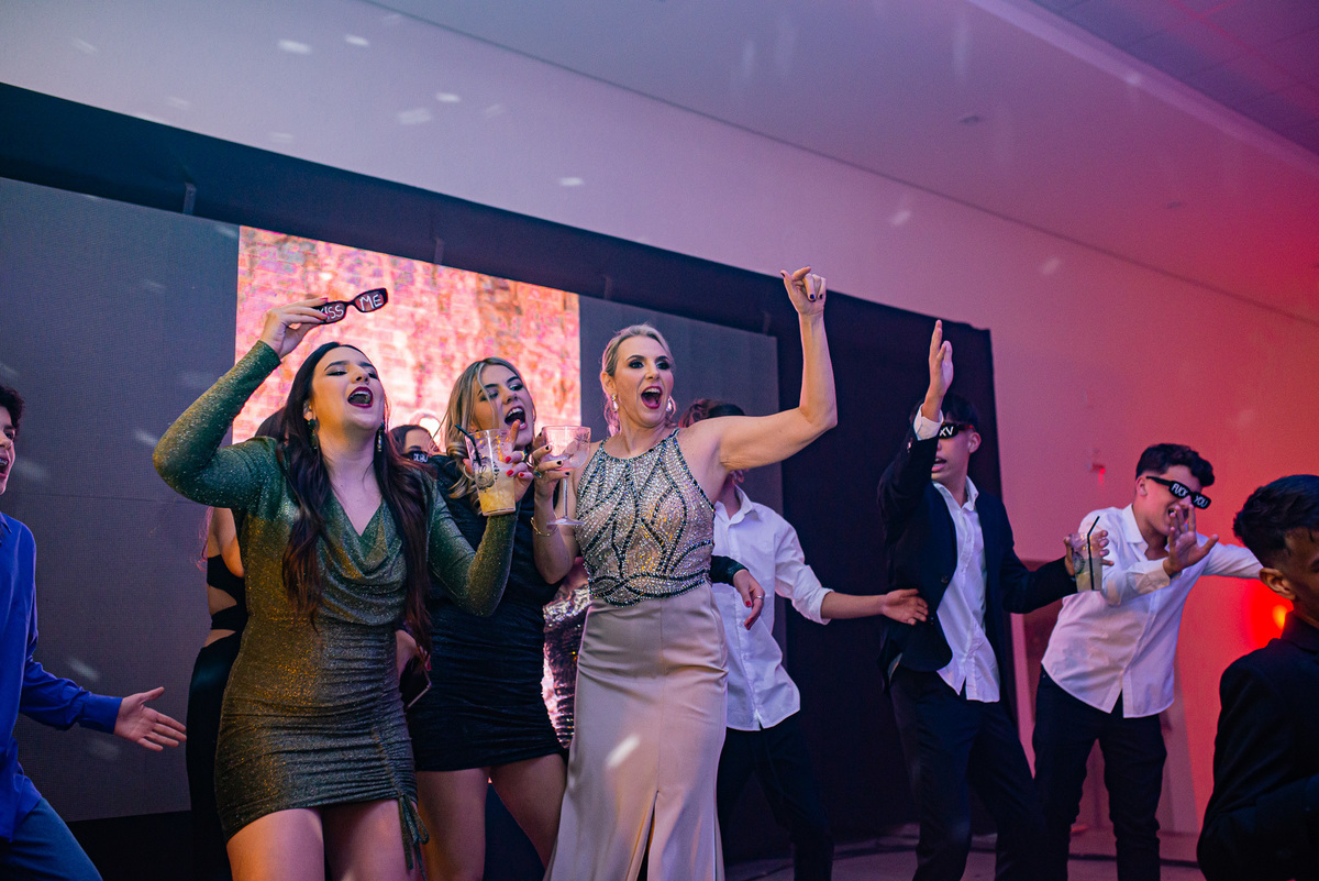 fotografia 15 anos ensaio debutante vestido debutante decoração festa maquiagem 15 anos fotos festa ensaio feminino ensaio externo