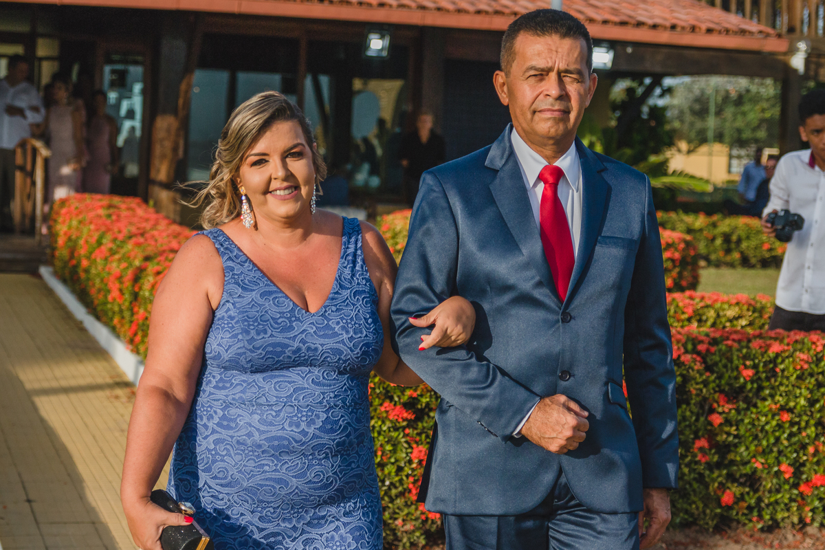 entrada da mae da noiva e pai do noivo