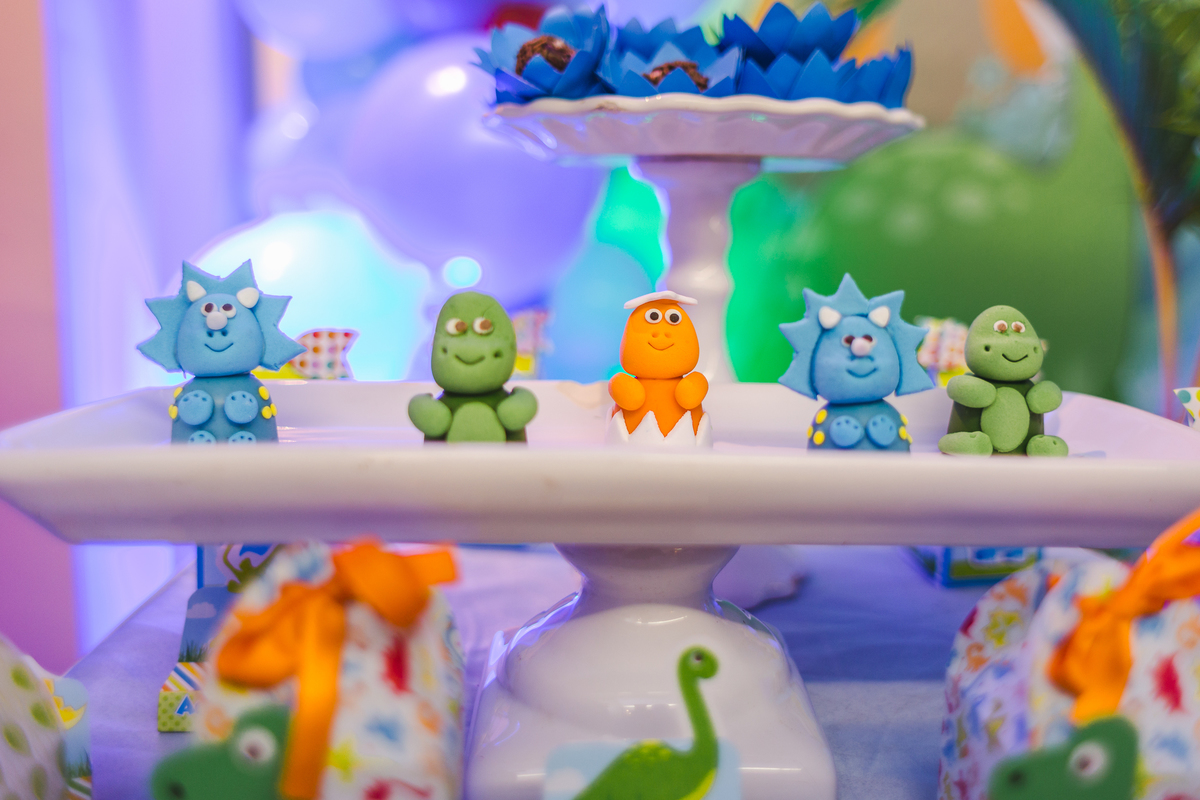 doces em formato de dinossauro