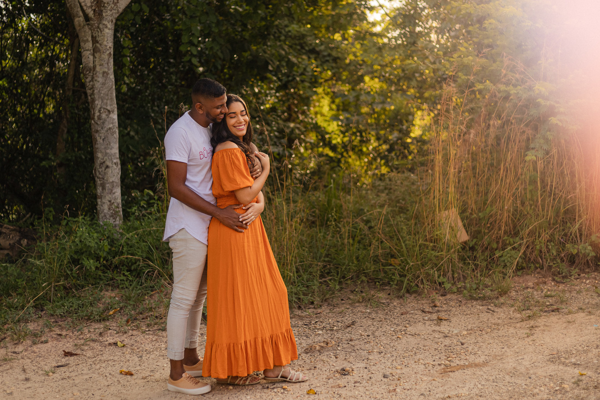 foto de casal passeando no parque da cidade em Aracaju