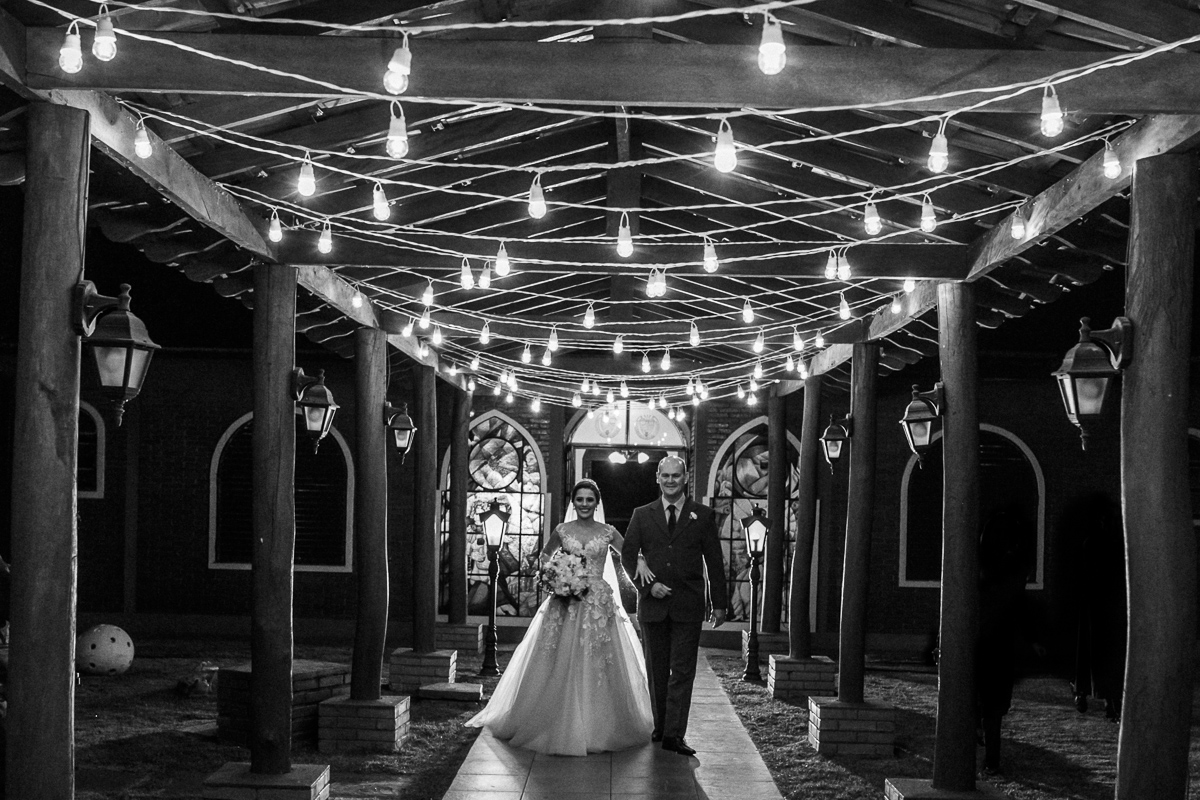 Casamento Larissa e Vinicius, Casamento Maringá-PR, Country club Maringá,catedral Maringá,casamento maringá,noivas maringá,fotografos maringá,casamento Campo - Mourão,vestido da noiva,Sergio Gavioli