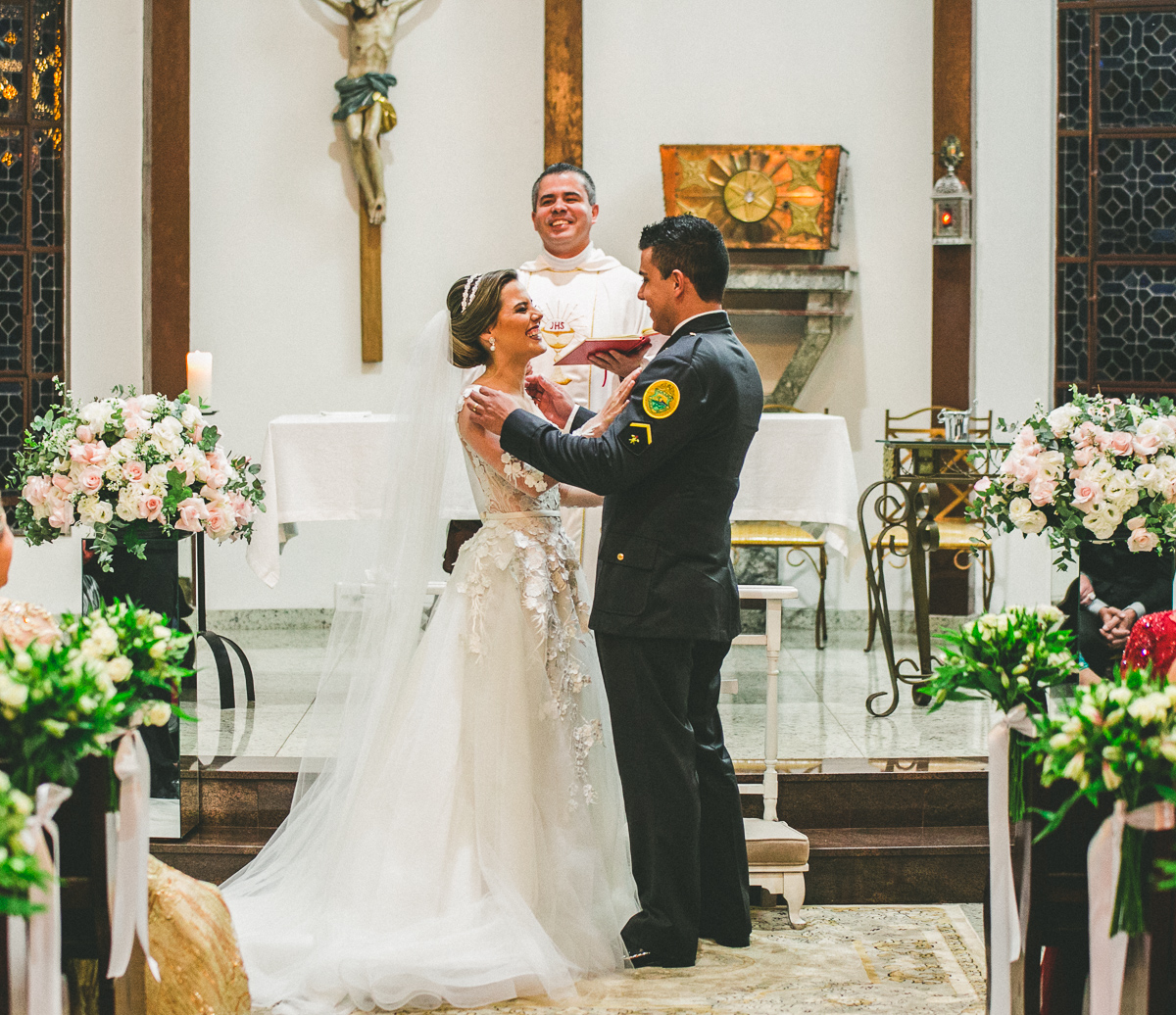 Casamento Larissa e Vinicius, Casamento Maringá-PR, Country club Maringá,catedral Maringá,casamento maringá,noivas maringá,fotografos maringá,casamento Campo - Mourão,vestido da noiva,Sergio Gavioli