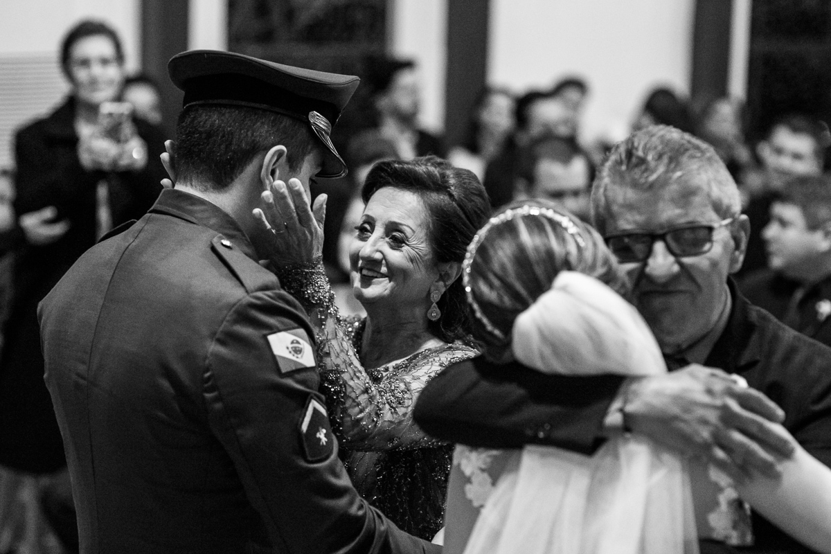 Casamento Larissa e Vinicius, Casamento Maringá-PR, Country club Maringá,catedral Maringá,casamento maringá,noivas maringá,fotografos maringá,casamento Campo - Mourão,vestido da noiva,Sergio Gavioli