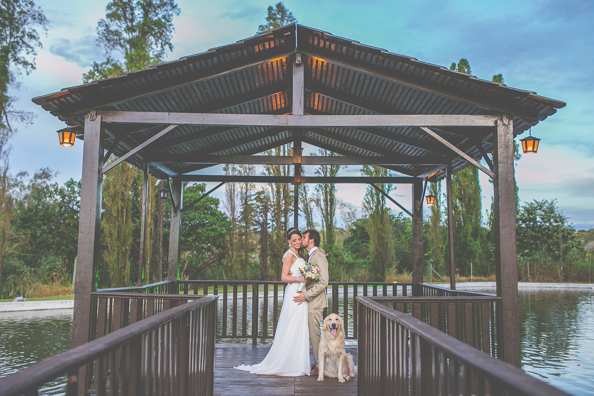 casamento, noiva, noivo, casamento Dani e Hugo, wedding Dani e Hugo, casamento maringá, casamento no Amazon, casamento de dia, casamento lindo, casamento vintage, casamento externo, padrinhos com mesmo tom, casamento emocionante, noivos felizes, ca