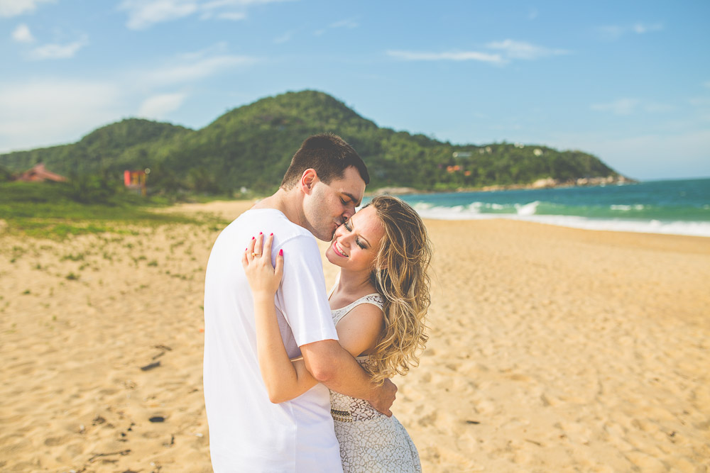 Pré wedding Amanda e Ricardo - Praia Estaleirinho- São Francisco do Sul-Santa Catarina-fotografia Thiago Lima Fotografia