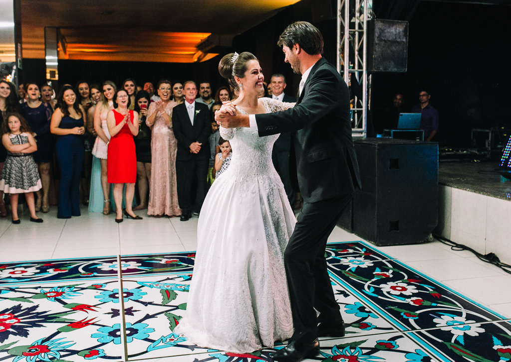 casamento Tuany e Marcelo, casamento maringá, casamento mandaguaçu, fotografo maringá, casamento maringá, vestido de noiva, buffet chateau Village, Chateau Village Buffet, Banda Biss, Noivas maringá, Noivas Paraná, Tuany e Marcelo