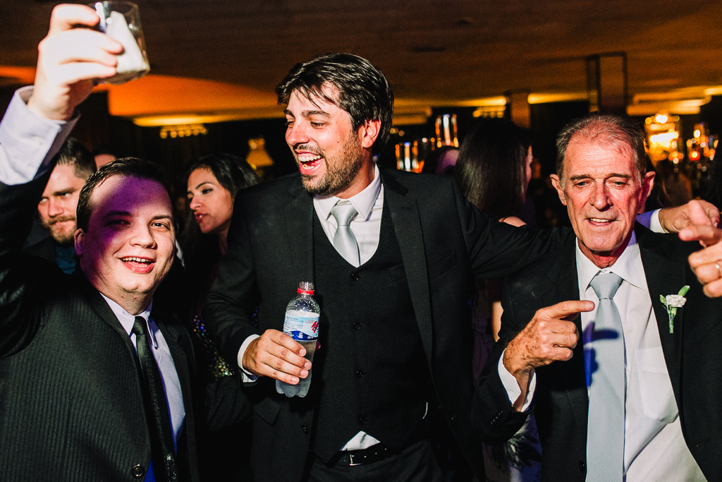 casamento Tuany e Marcelo, casamento maringá, casamento mandaguaçu, fotografo maringá, casamento maringá, vestido de noiva, buffet chateau Village, Chateau Village Buffet, Banda Biss, Noivas maringá, Noivas Paraná, Tuany e Marcelo