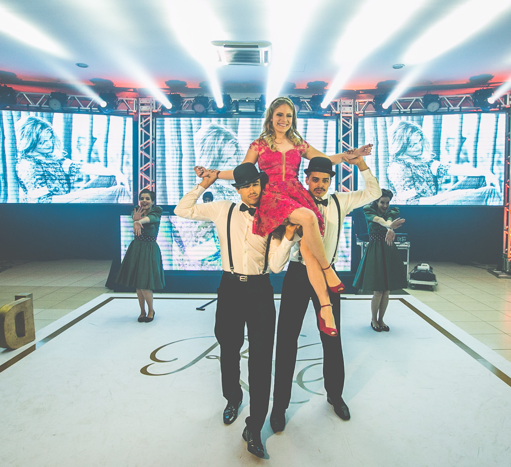 15 anos Rebecca-Rebecca-Dr. Marcia Colli- Marcia Colli- 15 anos Maringá