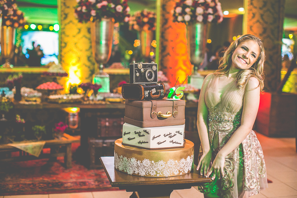 15 anos Rebecca-Rebecca-Dr. Marcia Colli- Marcia Colli- 15 anos Maringá