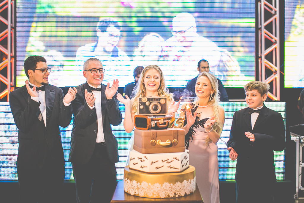 15 anos Rebecca-Rebecca-Dr. Marcia Colli- Marcia Colli- 15 anos Maringá