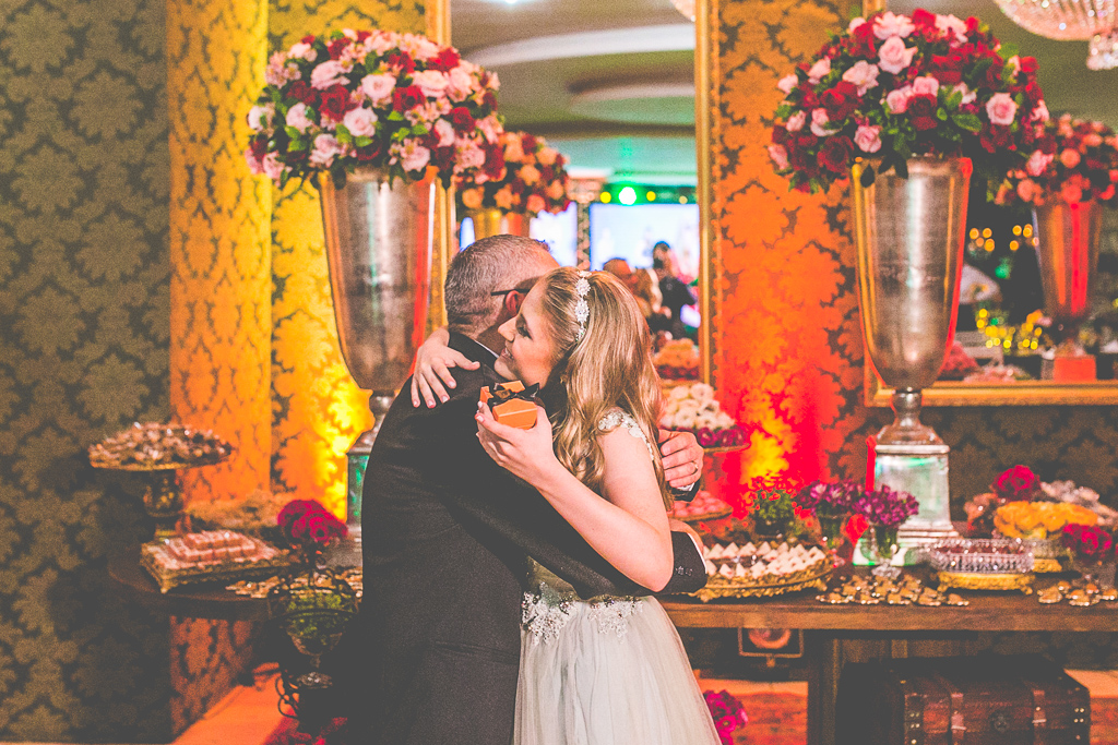 15 anos Rebecca-Rebecca-Dr. Marcia Colli- Marcia Colli- 15 anos Maringá