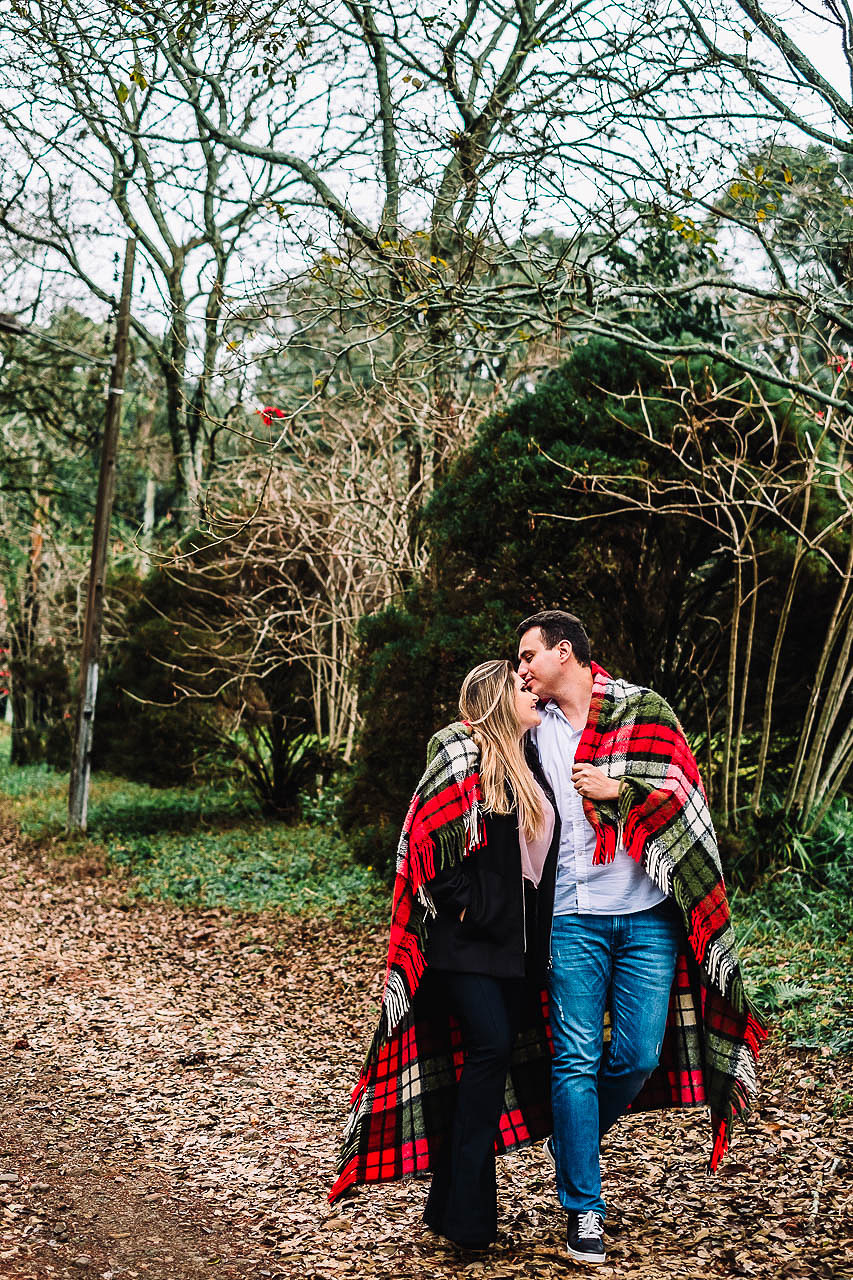 pré wedding, pré wedding Castelo El Dorado, Pré wedding Marilandia do Sul, Noivos , Ensaio de Casal, Ensaio Pré Wedding, Sessão de Casal, Idéias de Pré Wedding, Fotógrafos de Maringá, Fotos pré casamento, Fotógrafo de casamento, Fotos de casal