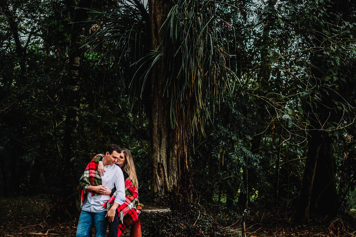 pré wedding, pré wedding Castelo El Dorado, Pré wedding Marilandia do Sul, Noivos , Ensaio de Casal, Ensaio Pré Wedding, Sessão de Casal, Idéias de Pré Wedding, Fotógrafos de Maringá, Fotos pré casamento, Fotógrafo de casamento, Fotos de casal