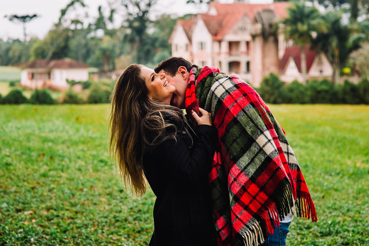 pré wedding, pré wedding Castelo El Dorado, Pré wedding Marilandia do Sul, Noivos , Ensaio de Casal, Ensaio Pré Wedding, Sessão de Casal, Idéias de Pré Wedding, Fotógrafos de Maringá, Fotos pré casamento, Fotógrafo de casamento, Fotos de casal