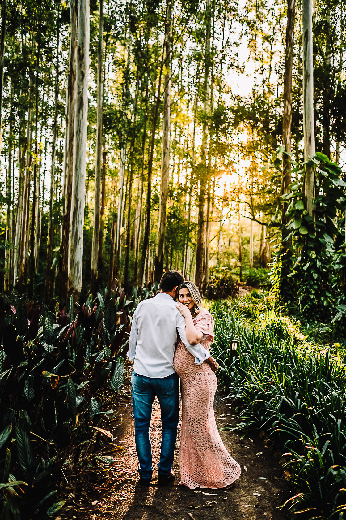 gestante-gestantes Maringá-Eden Garden-fotografia de gestante-ensaio-de-gestante-fotografia-de-gestante-fotos-de-gestante-maringá-fotos de gestante Maringá-fotos de gravidas-roupas de gravidas-look de gravidas-look-de-gravidas-roupas-de-gravidas